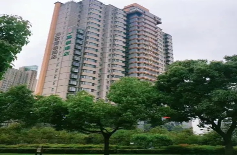 Motel (Shanghai Lujiazui Yushan Road Yuanshen Sports Center)